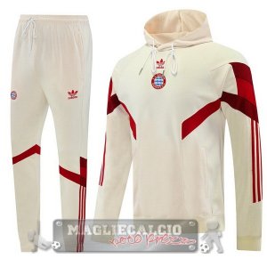 Set Completo Felpe Con Cappuccio Bayern Munich 2024 2025 Giallo Rosso