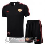 Set Completo Maglia Formazione Manchester United 2025 2026 Nero Rosso
