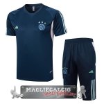Ajax Formazione Set Completo Maglia Calcio 2023-24 Blu Navy Rosa