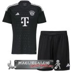 Bayern Monaco Set Completo Bambino Maglia Calcio Portiere 2023-24 Nero
