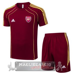 Set Completo Arsenal Maglia Formazione 2025 2026 Borgogna Giallo