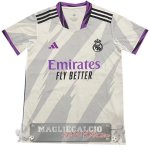 Real Madrid Formazione Maglia Calcio 2022-23 Bianco purpureo