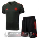 Set Completo Formazione Maglia Bayern Monaco 2025 2026 Verde Navy Nero