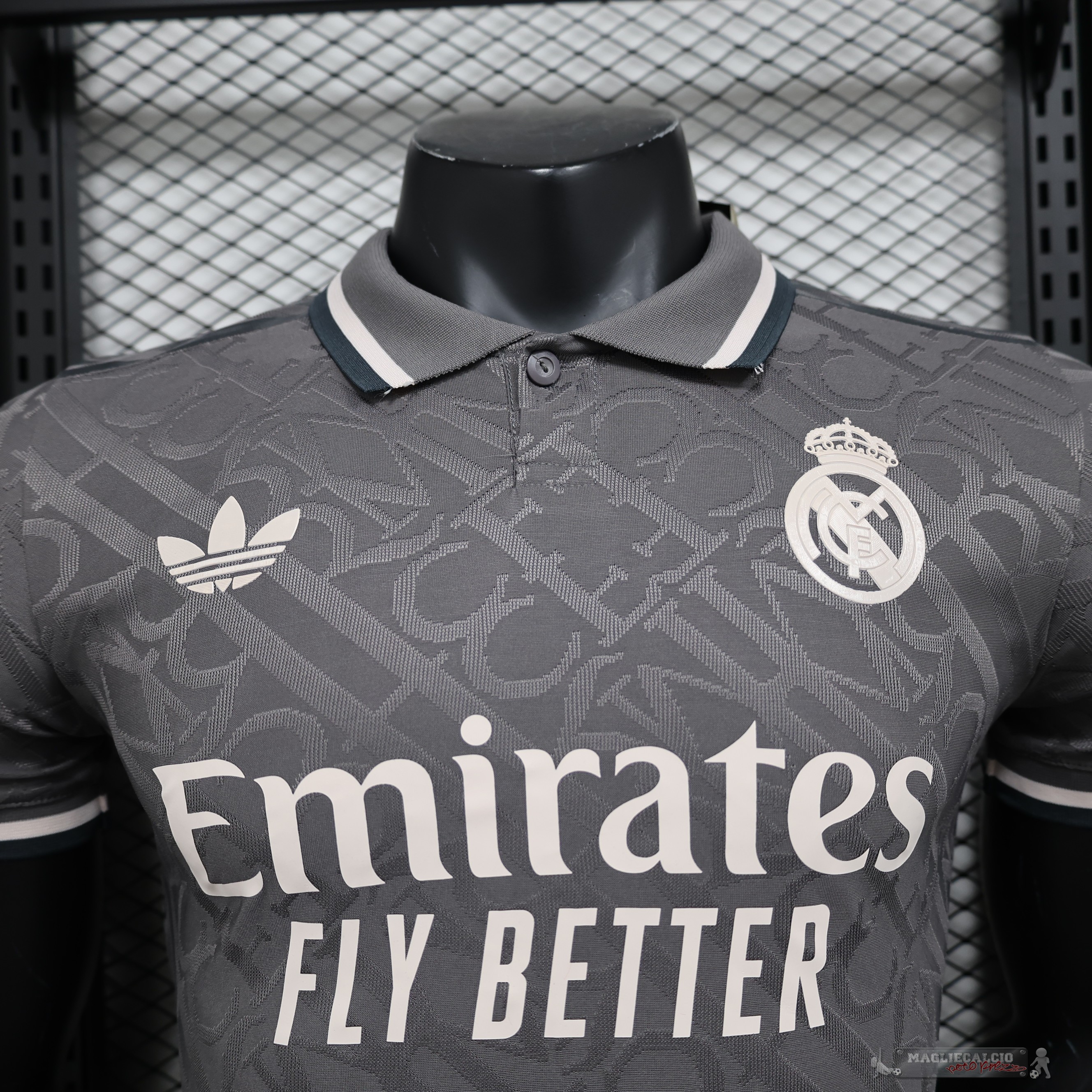 Terza Giocatori Maglia Real Madrid 2024 2025 Nero