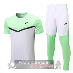 Formazione Set Completo Maglia Calcio Nike 2022-2023 Verde Bianco