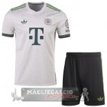 Speciale Completo Uomo Maglia Bayern Monaco 2025 2026 Giallo Verde Speciale Completo Uomo Maglia Bayern Monaco 2025 2026 Giallo Verde