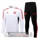 Bayern Monaco Insieme Completo Bianco Nero Giacca 2022-23