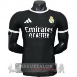 Speciale Giocatori Maglia Real Madrid 2025 2026 Nero I Bianco Speciale Giocatori Maglia Real Madrid 2025 2026 Nero I Bianco