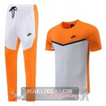 Formazione Set Completo Maglia Calcio Nike 2022-2023 Arancione I Bianco