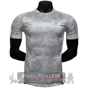 Speciale Giocatori Maglia Real Madrid 2025 2026 Bianco