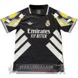 Thailandia speciale Maglia Real Madrid 2025 2026 Nero I Giallo Bianco Thailandia speciale Maglia Real Madrid 2025 2026 Nero I Giallo Bianco